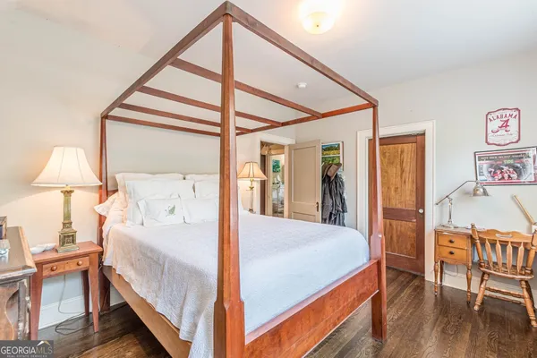 $3,900 | 1878 A Cambridge Avenue, College Park, GA 30337