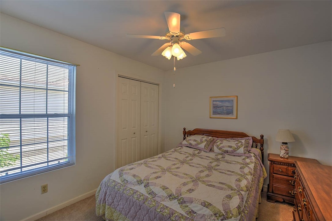 2843 Grove Court Decatur, IL 62521 - Photo 13 of 21