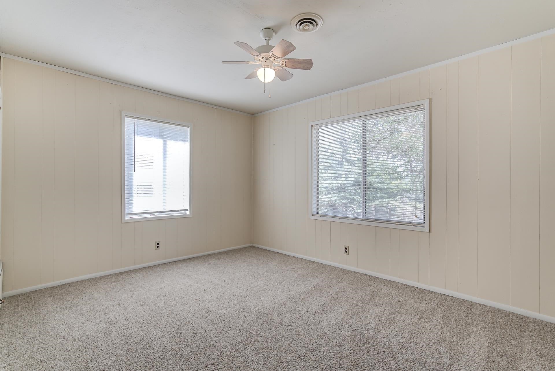 3202 Fairlane Road Yreka, CA 96097 - Photo 25 of 39 Gallery Image 25