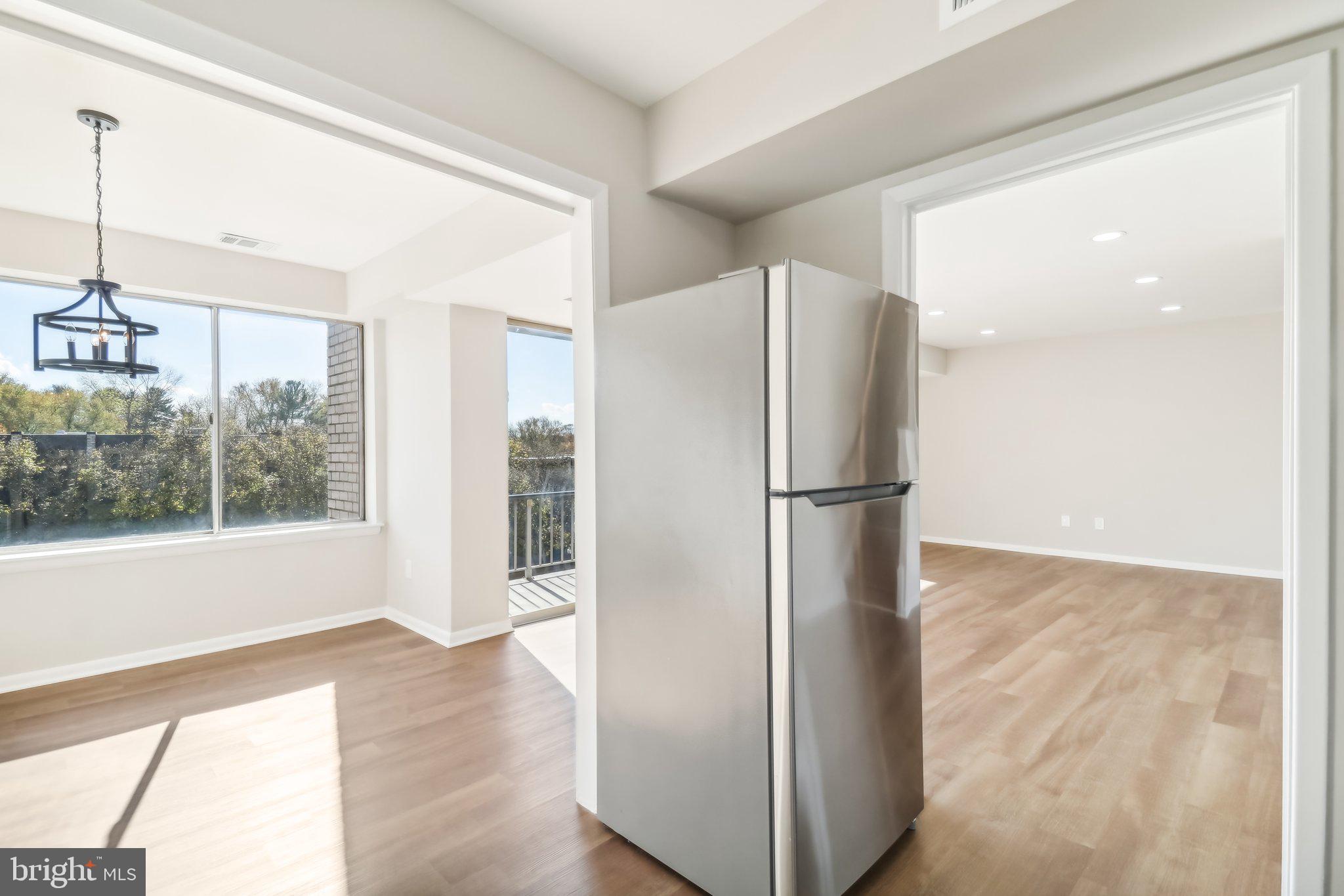 2511 Baltimore Road Rockville, MD 20853 - Photo 18 of 37 Kitchen