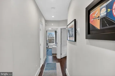 $1,249,000 | 2214 North Capitol Street Northwest, Washington, DC 20002