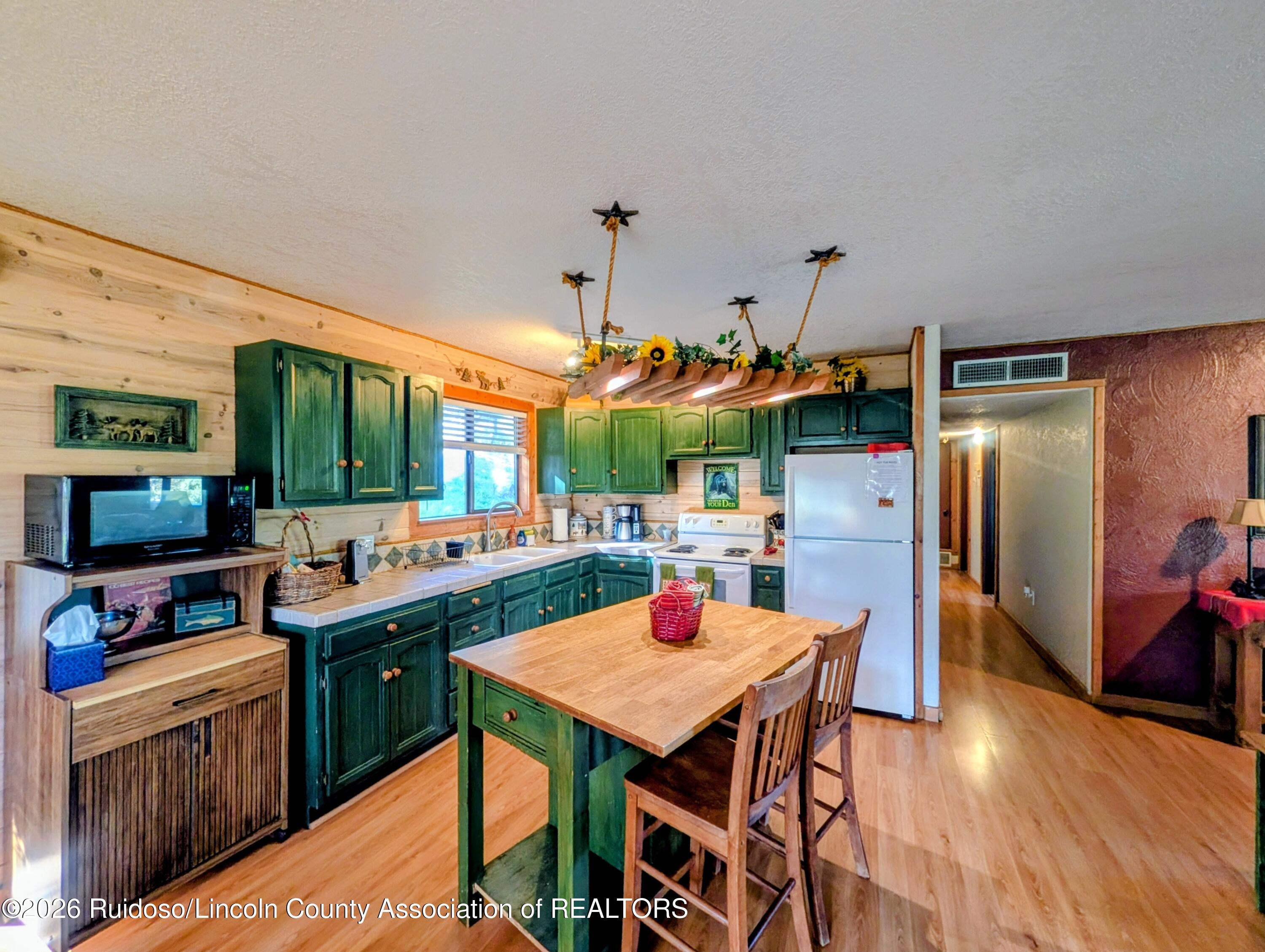 126 Larch Drive Ruidoso, NM 88345 - Photo 10 of 19 Gallery Image 10