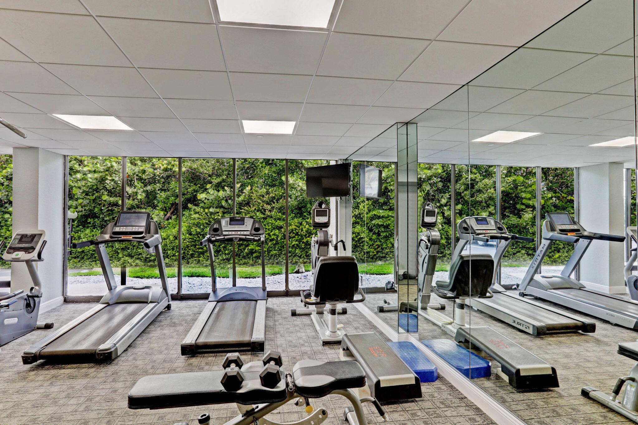 4200 North Ocean Drive, Unit 2803 Riviera Beach, FL 33404 - Photo 31 of 47 Gym