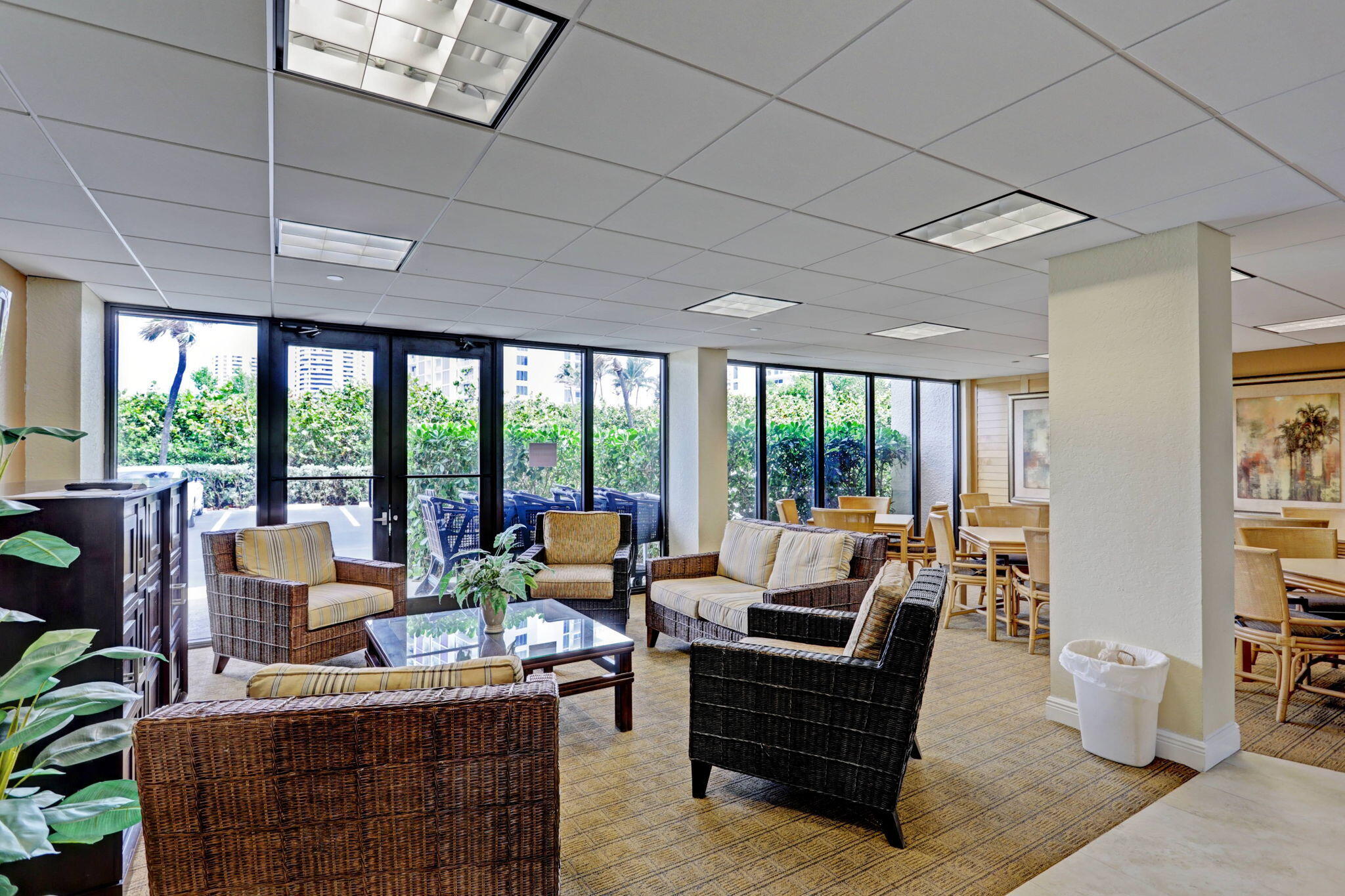 4200 North Ocean Drive, Unit 2803 Riviera Beach, FL 33404 - Photo 33 of 47 Club Room