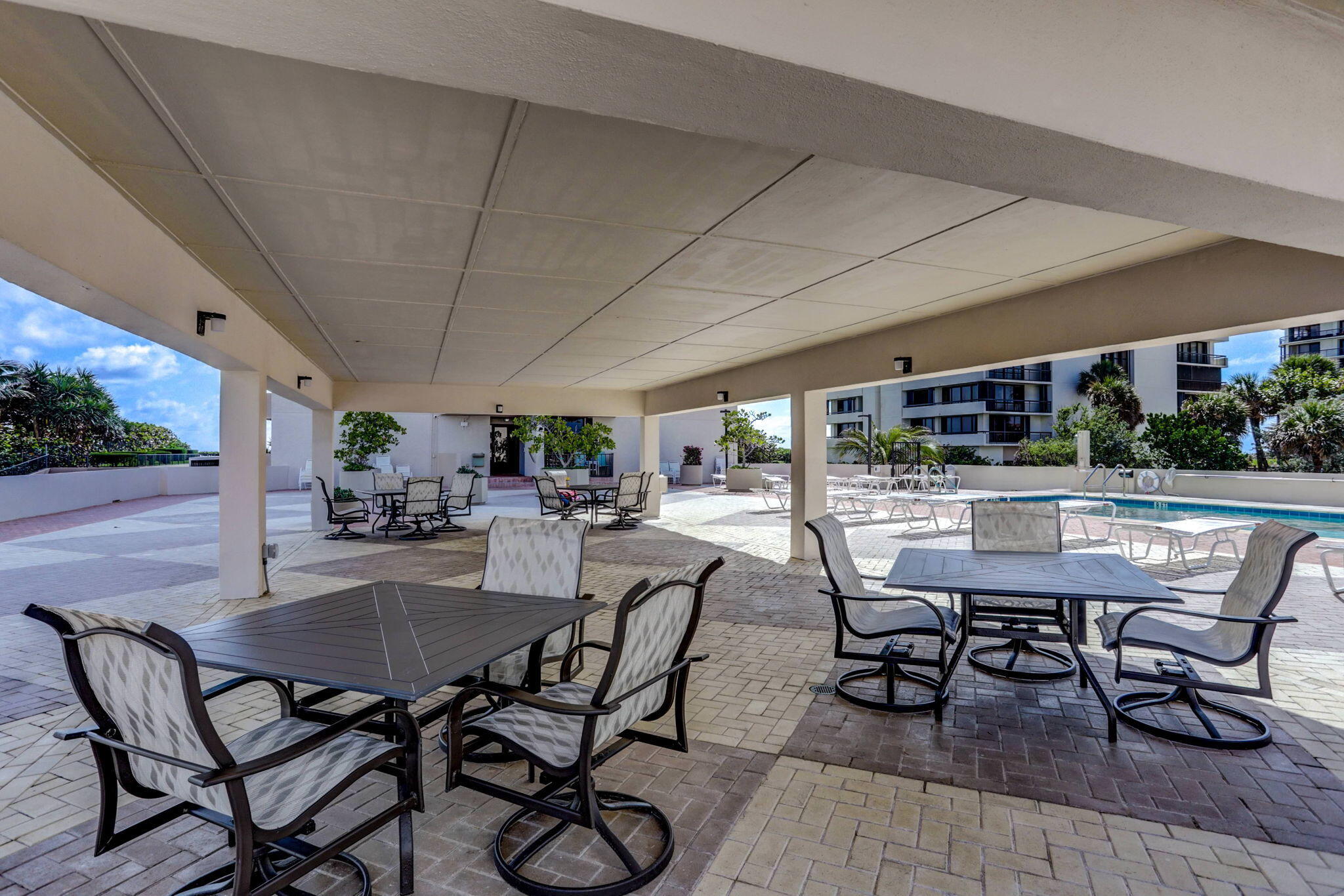 4200 North Ocean Drive, Unit 2803 Riviera Beach, FL 33404 - Photo 35 of 47 Pool Area