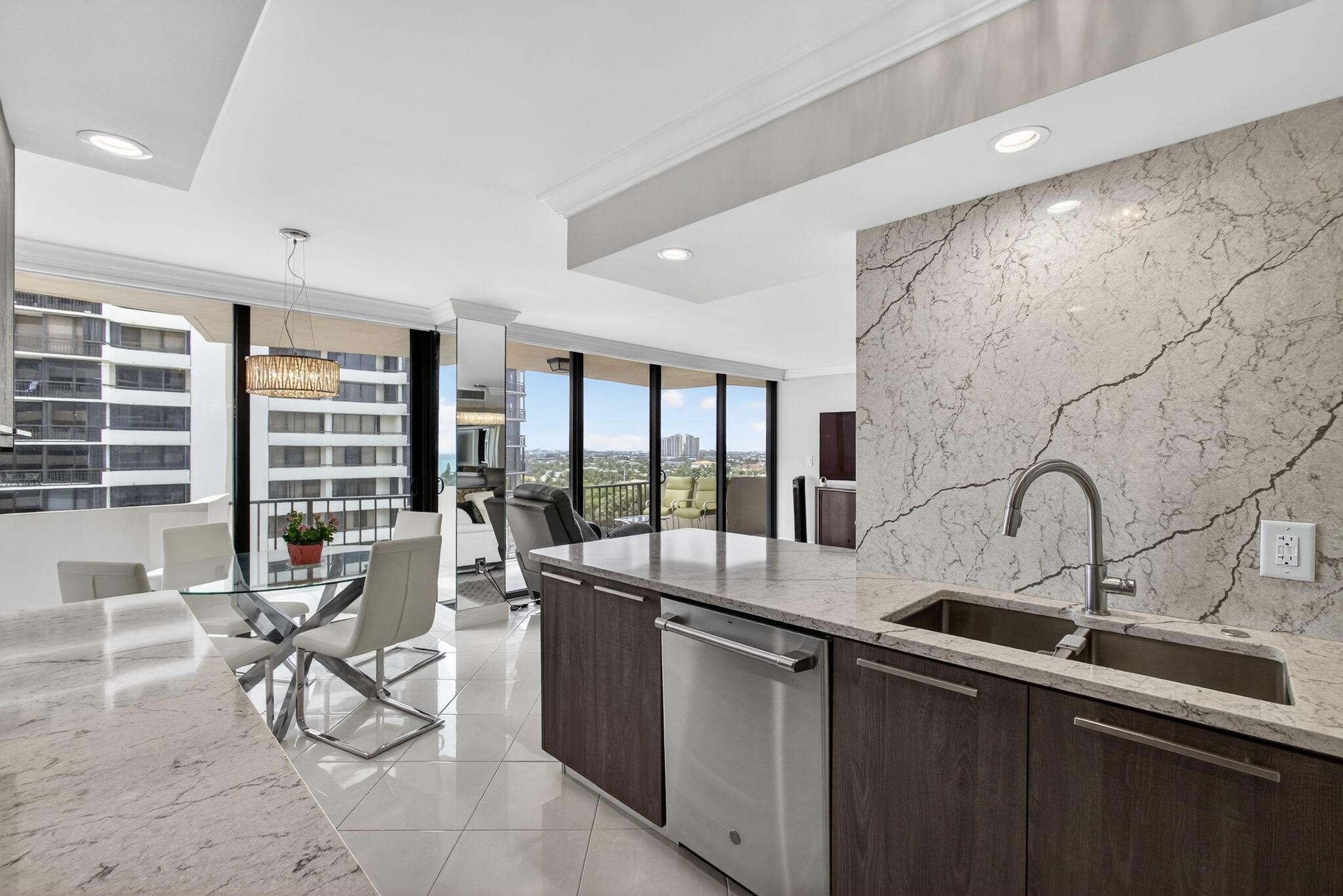 4200 North Ocean Drive, Unit 2803 Riviera Beach, FL 33404 - Photo 9 of 47 Kitchen