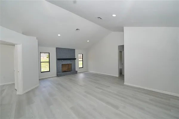 $330,000 | 119 Ridgecrest Drive, Eustis, FL 32726