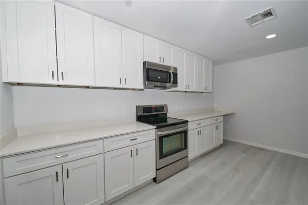 $330,000 | 119 Ridgecrest Drive, Eustis, FL 32726