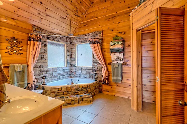 a view of outdoor space and garden