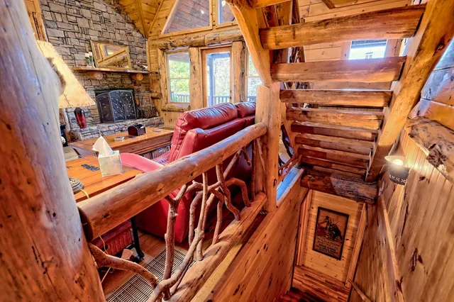 $985,900 | 357 Chicory Drive East, Blairsville, GA 30512