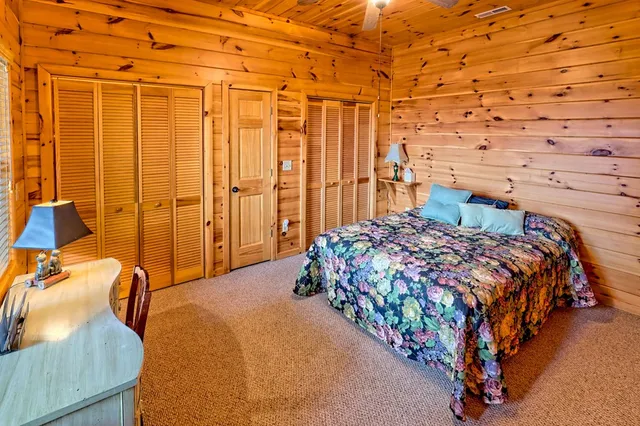 $985,900 | 357 Chicory Drive East, Blairsville, GA 30512