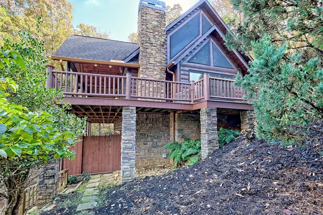 $985,900 | 357 Chicory Drive East, Blairsville, GA 30512