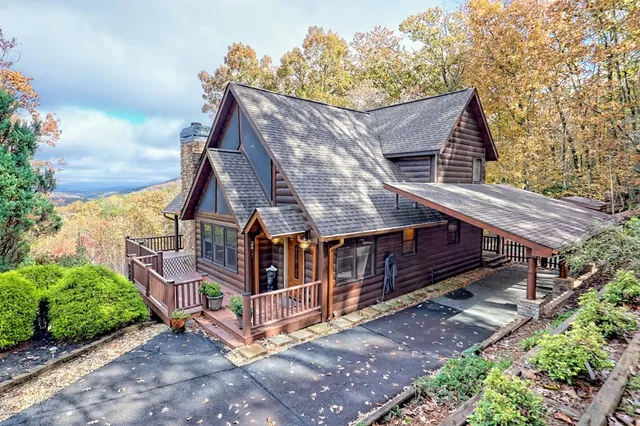 $985,900 | 357 Chicory Drive East, Blairsville, GA 30512