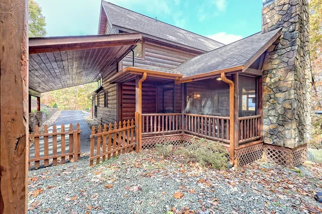 $985,900 | 357 Chicory Drive East, Blairsville, GA 30512