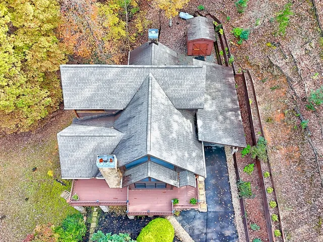 $985,900 | 357 Chicory Drive East, Blairsville, GA 30512