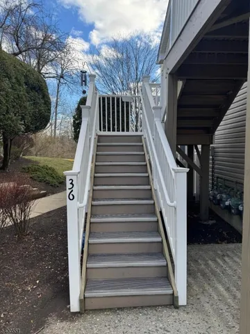 $2,400 | 36 Stevens Court, Bedminster, NJ 07921