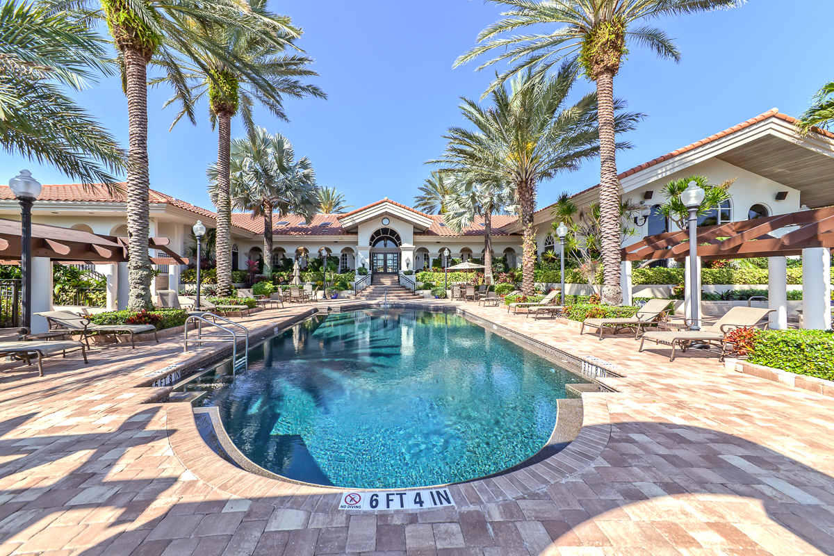 6205 Northwest 23rd Road Boca Raton, FL 33434 - Photo 52 of 62 f0394_clubhouse-pool