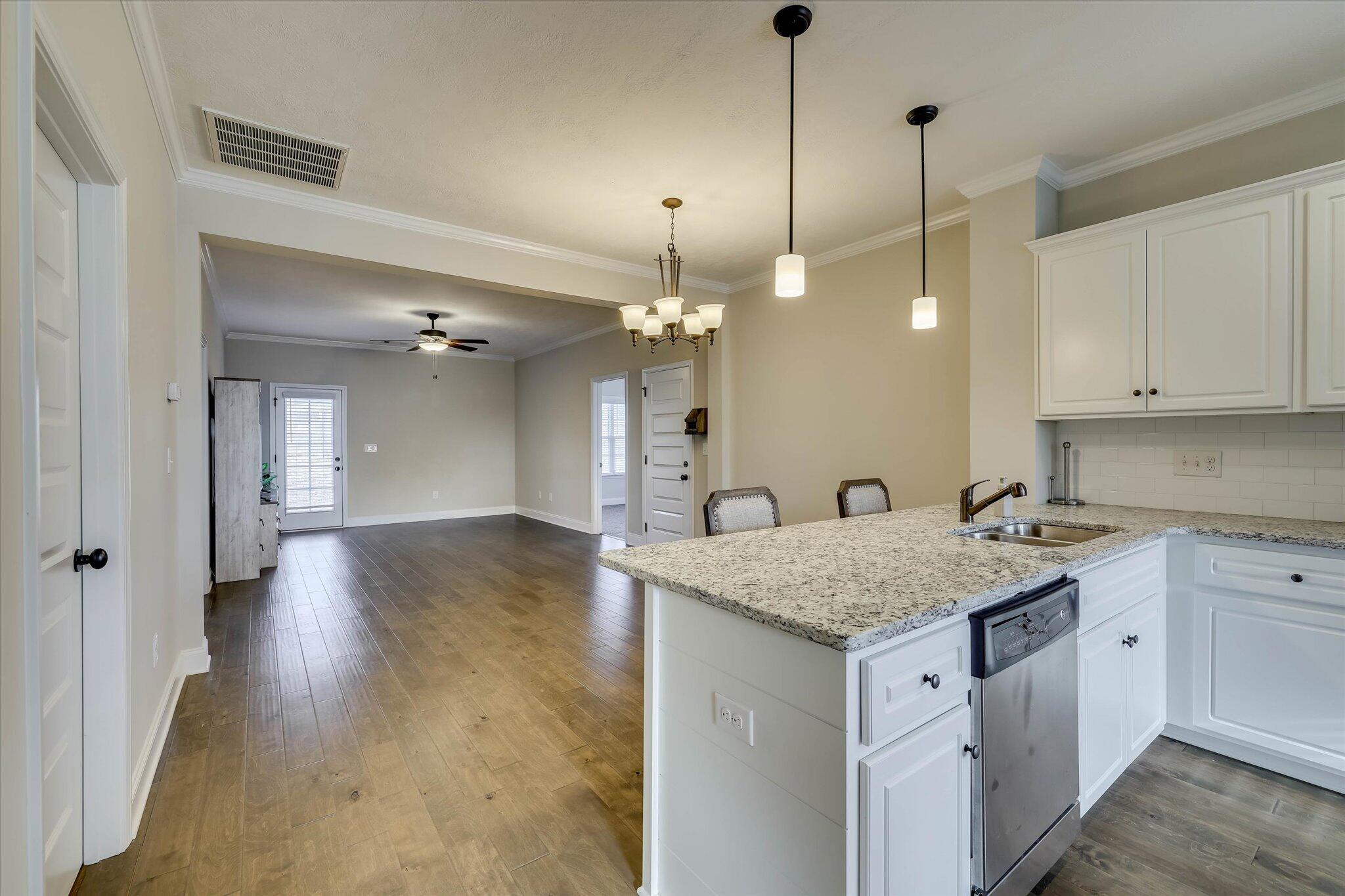 617 Boone Court Aiken, SC 29801 - Photo 6 of 33 08-108