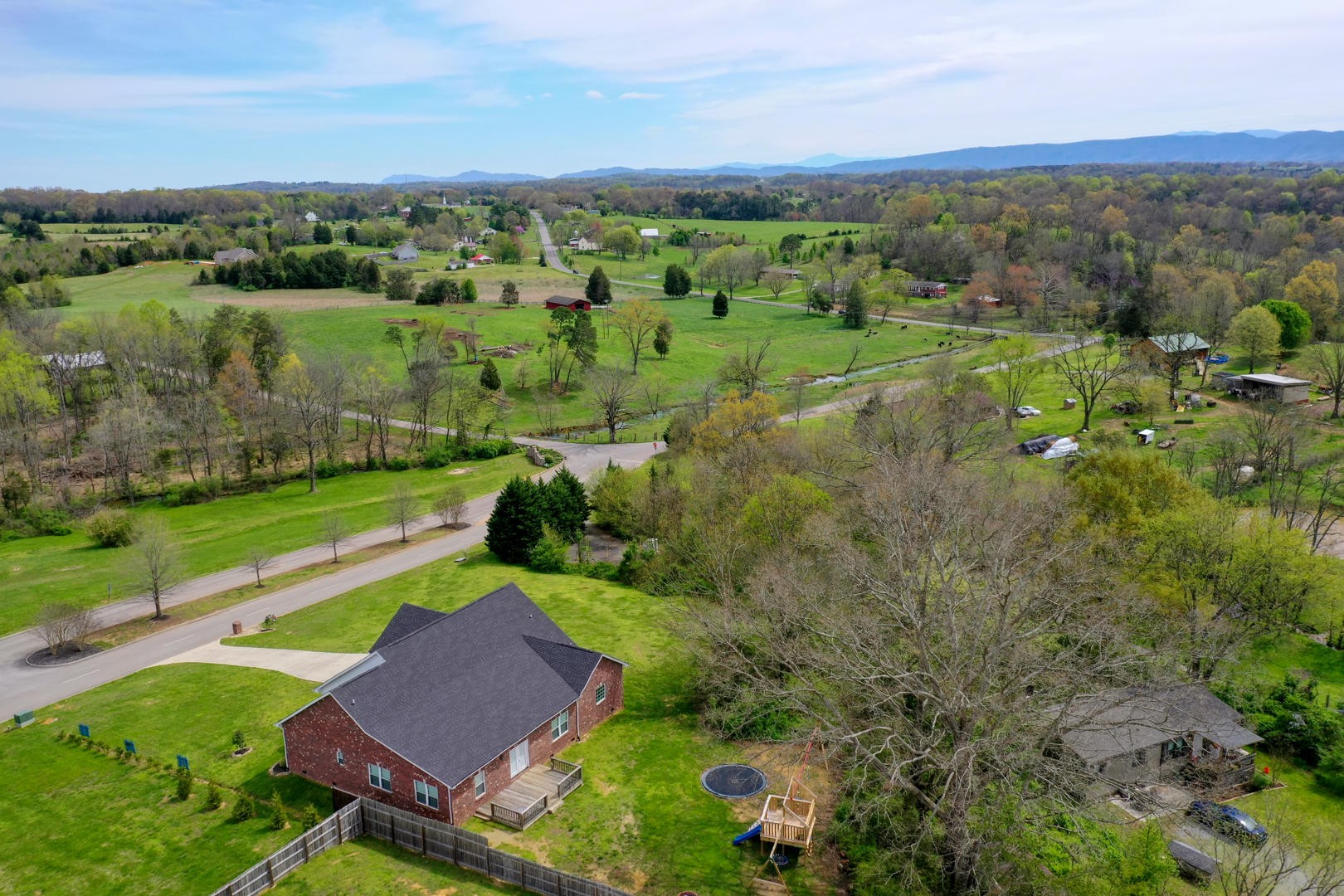 909 Houston Springs Road Greenback, TN 37742 - Photo 37 of 38