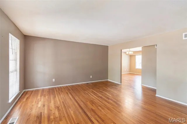 $200,000 | 4327 Sulla Drive, Florissant, MO 63033