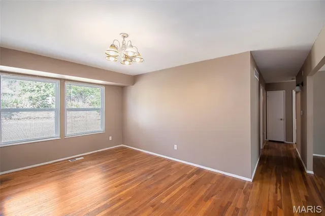 $200,000 | 4327 Sulla Drive, Florissant, MO 63033