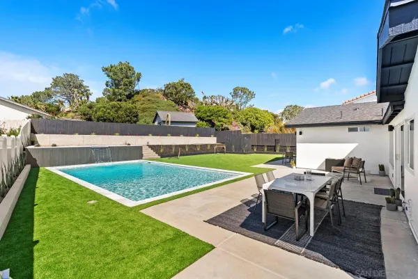 $2,999,000 | 1110 Sea Village Drive, Cardiff, CA 92007