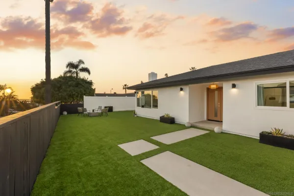 $2,999,000 | 1110 Sea Village Drive, Cardiff, CA 92007