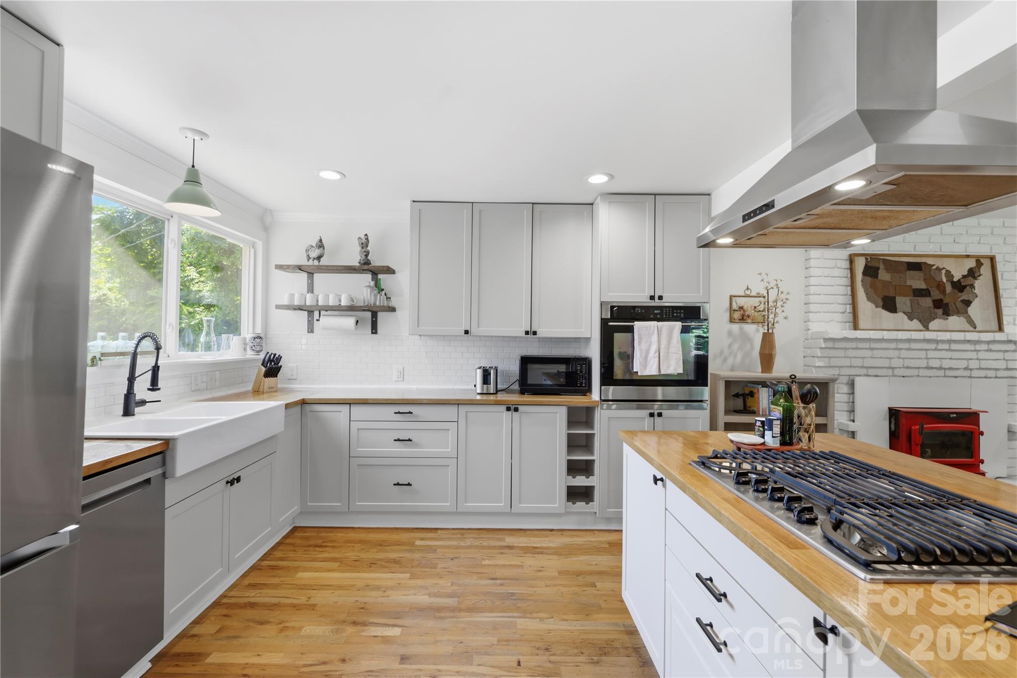 2252 Riceville Road Asheville, NC 28805 - Photo 11 of 46