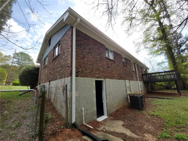 $1,650 | 2879 Port Royal Lane, Decatur, GA 30034