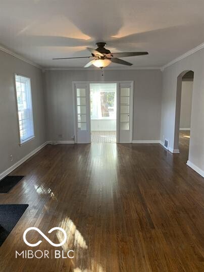 6401 Central Avenue Indianapolis, IN 46220 - Photo 2 of 7