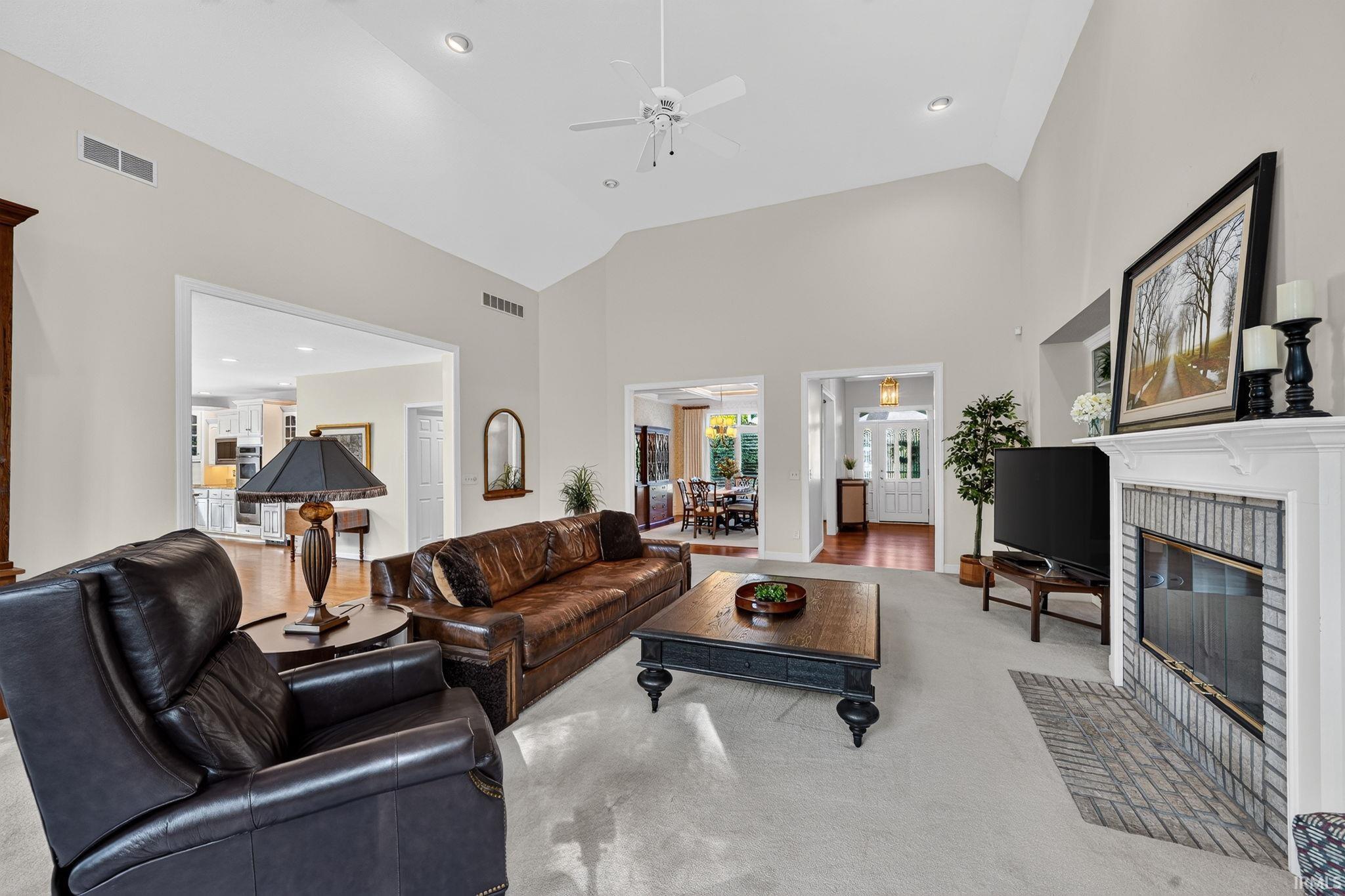 16329 Old Bayou Road Granger, IN 46530 - Photo 6 of 32