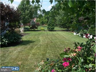 21 Duncan Road Sewell, NJ 08080 - Photo 11 of 12 Exterior Back