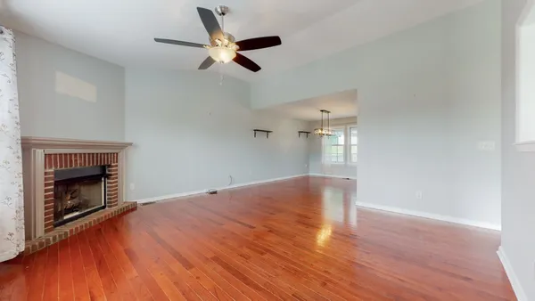 $2,900 | 1504 Potter Drive, Columbia, TN 38401