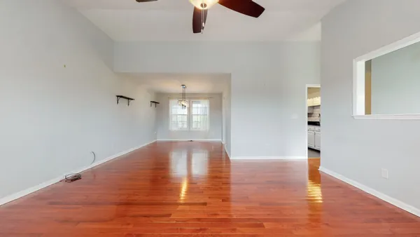 $2,900 | 1504 Potter Drive, Columbia, TN 38401