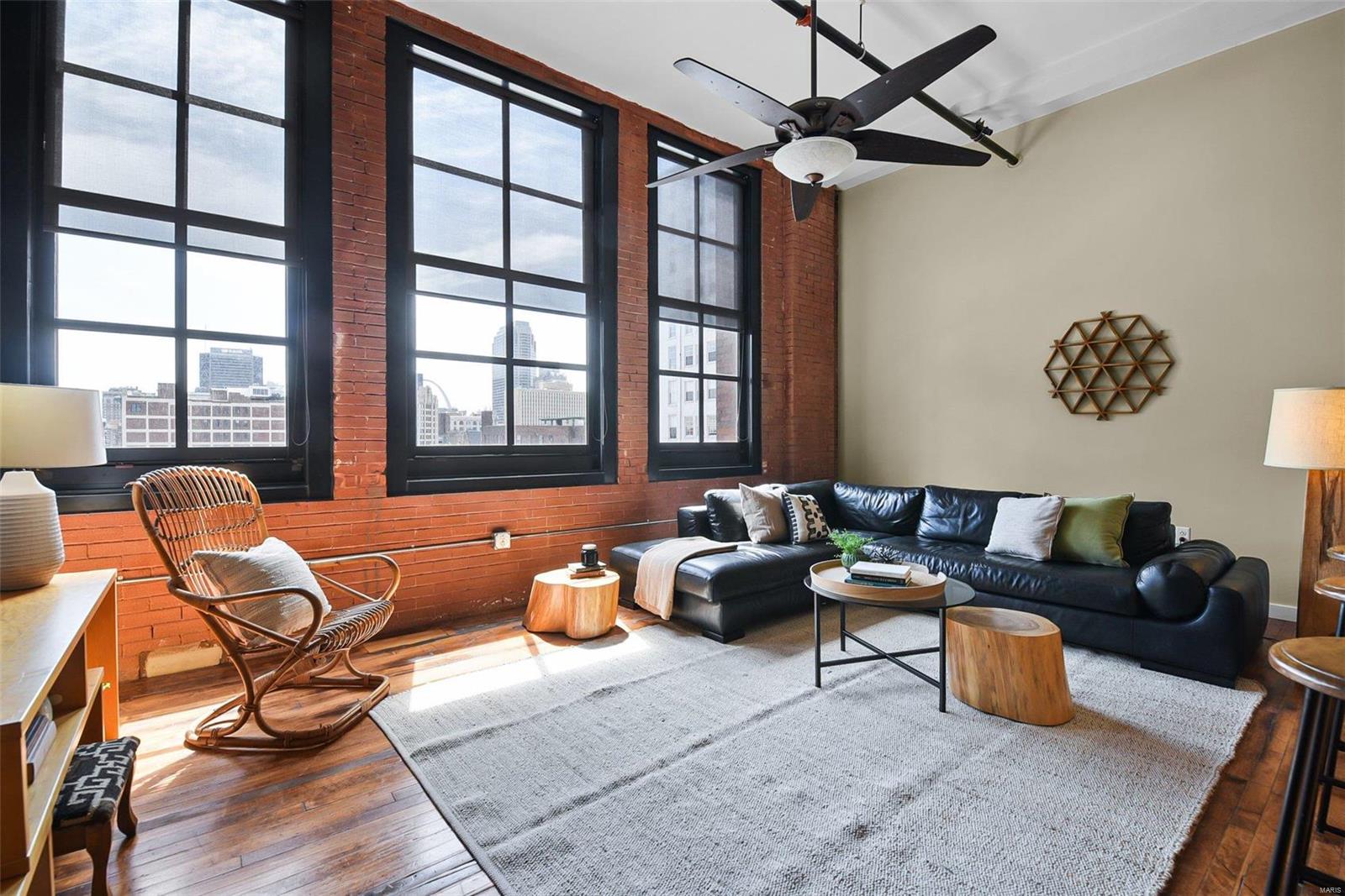 1520 Washington Avenue, Unit R411 St. Louis, MO 63103 - Photo 4 of 16