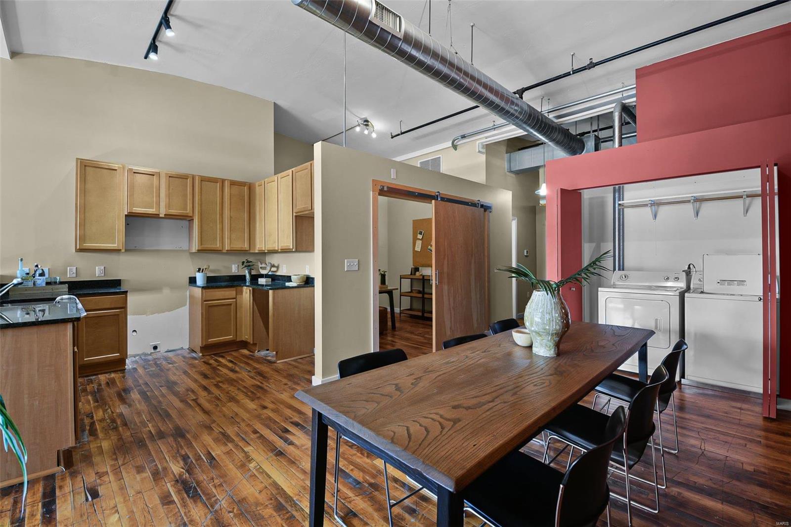 1520 Washington Avenue, Unit R411 St. Louis, MO 63103 - Photo 9 of 16