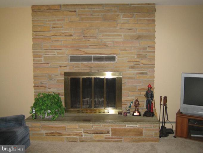 16209 Manning Road West Accokeek, MD 20607 - Photo 7 of 18