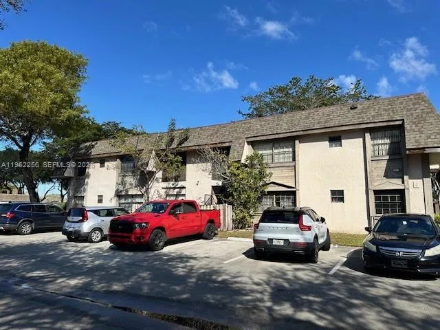 $2,400 | 3673 Northwest 94th Avenue, Unit 7J, Sunrise, FL 33351