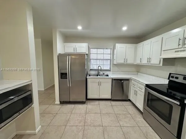 $2,225 | 3673 Northwest 94th Avenue, Unit 7J, Sunrise, FL 33351