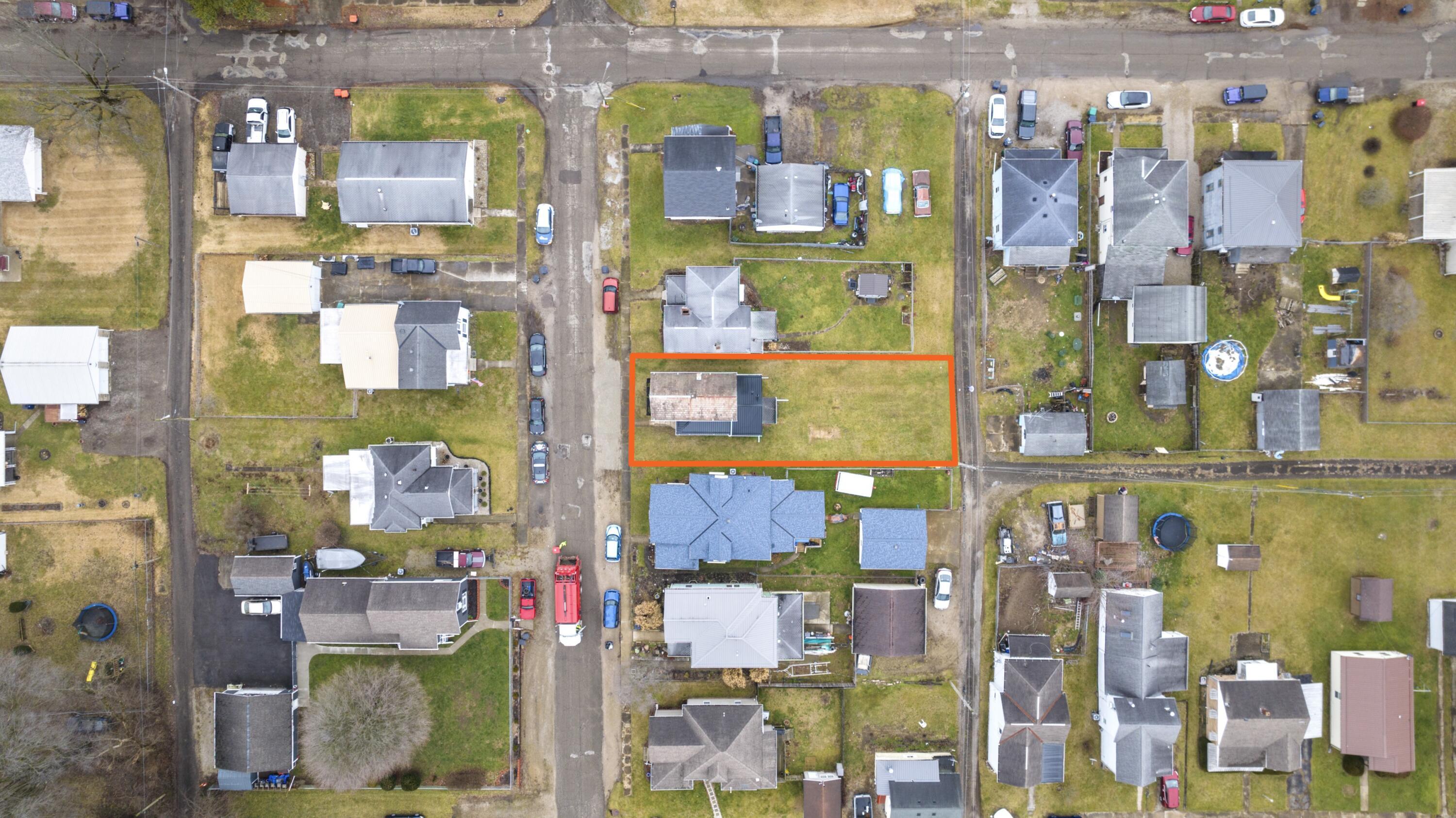 90 Roe Avenue Newark, OH 43055 - Photo 29 of 32 90 Roe Ave. Aerial Photo with Lines