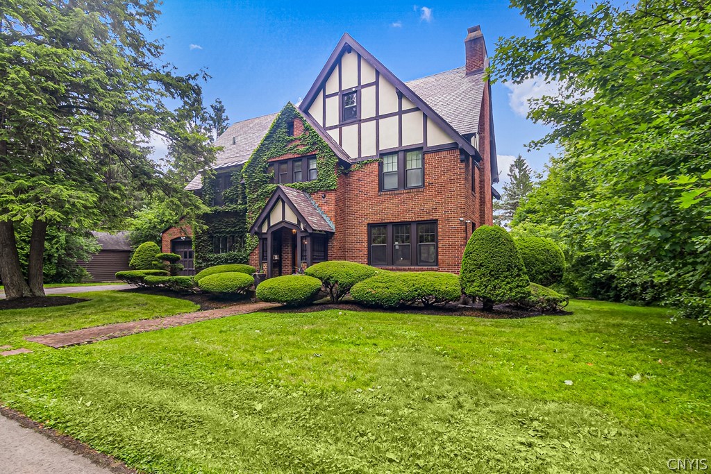 10 Hawthorne Road New Hartford, NY 13413 - Photo 1 of 1 Gallery Image 1