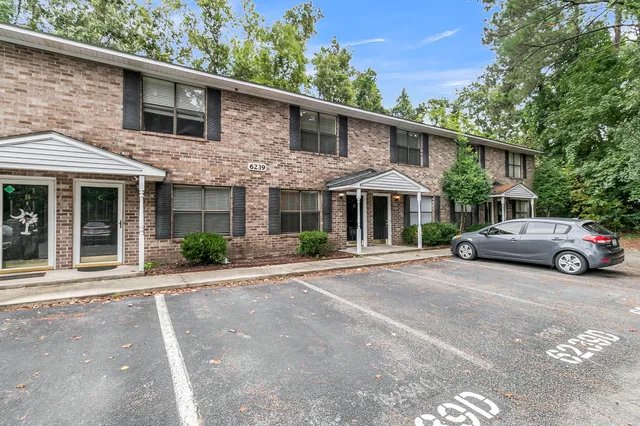 $187,000 | 6239 Lucille Drive, Unit 17D, North Charleston, SC 29406