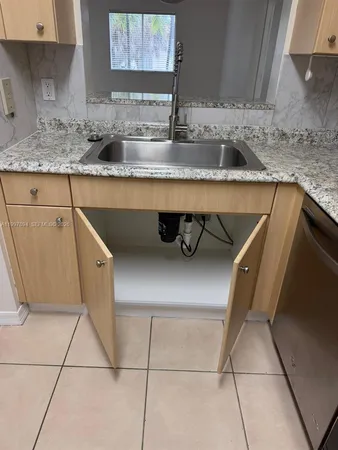 $2,650 | 6676 Southwest 115th Court, Unit 402, Miami, FL 33173