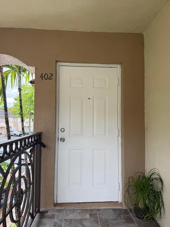 $2,650 | 6676 Southwest 115th Court, Unit 402, Miami, FL 33173