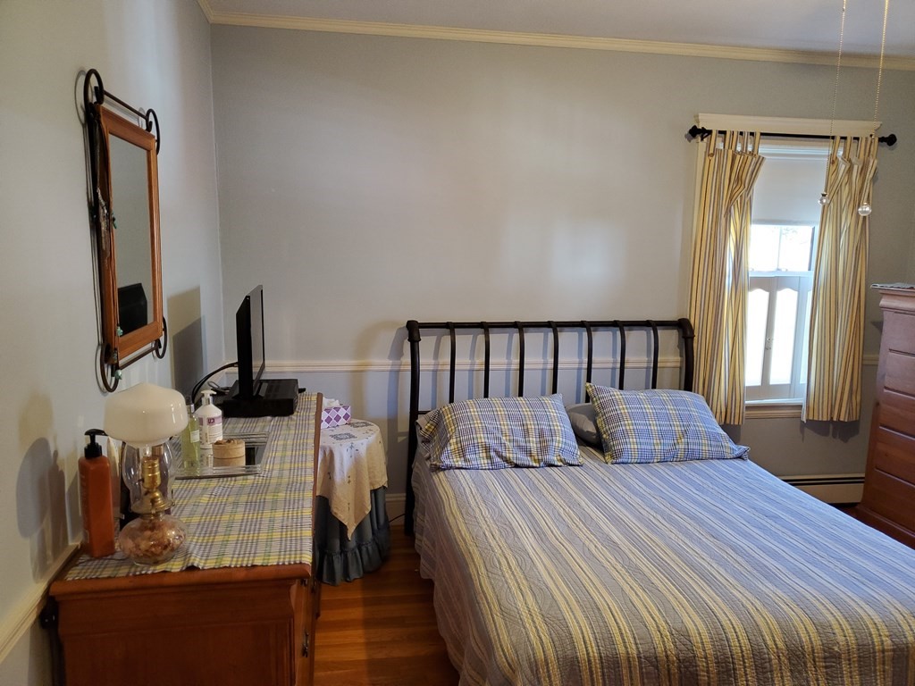 136 Howe Street Natick, MA 01760 - Photo 16 of 34 Gallery Image 16