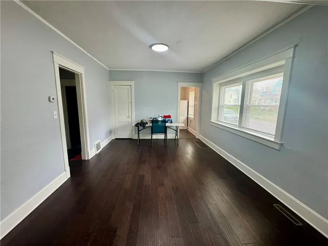 $189,900 | 2518 North 12th Street, Kansas City, KS 66104