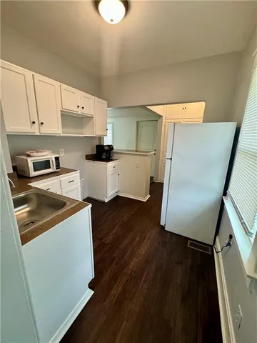 $189,900 | 2518 North 12th Street, Kansas City, KS 66104