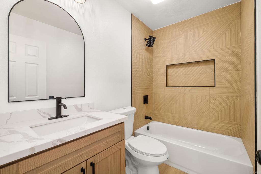 552 Felicita Avenue Spring Valley, CA 91977 - Photo 17 of 44