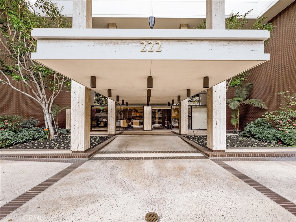 222 Monterey Road, Unit 805 Glendale, CA 91206 - Photo 3 of 49