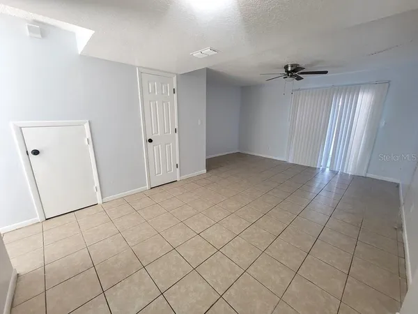 $1,375 | 5122 Temple Heights Road, Unit D, Tampa, FL 33617